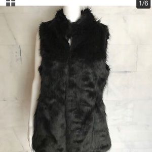 Faux fur vest! XXS